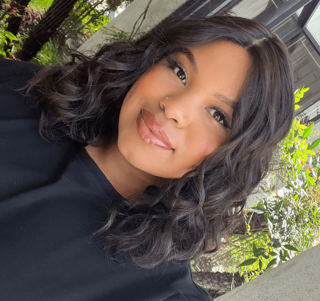 16" Princess Silk Top Wig Soft Black Wavy