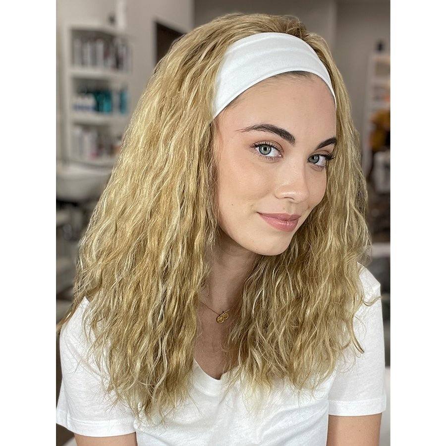 20" 3/4 Bandfall Wig Golden Blonde Wavy