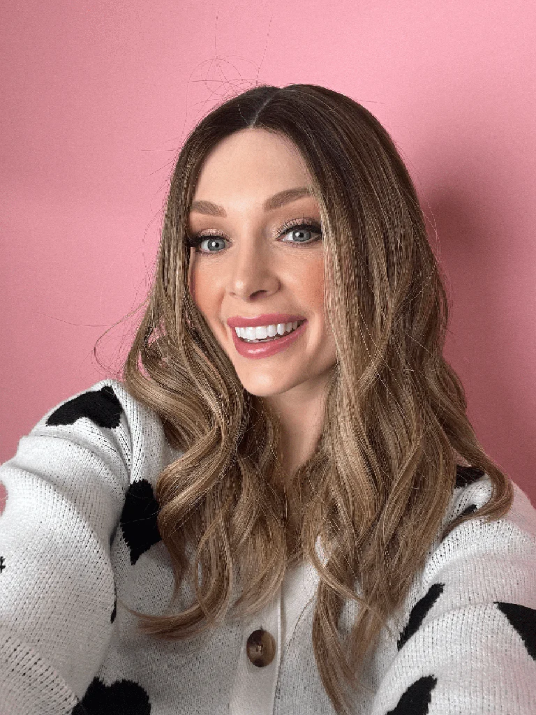 20" Divine Lace Top Wig Medium Blonde w/ Highlights & Reverse Balayage